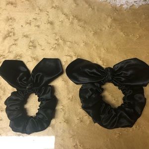 Black satin scrunchie with satin bow.